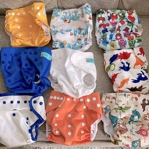 Baby cloth diapers on size adjustable
